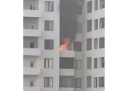 Bakıda çoxmərtəbəli binada yanğın söndürülüb - YENİLƏNİB - VİDEO