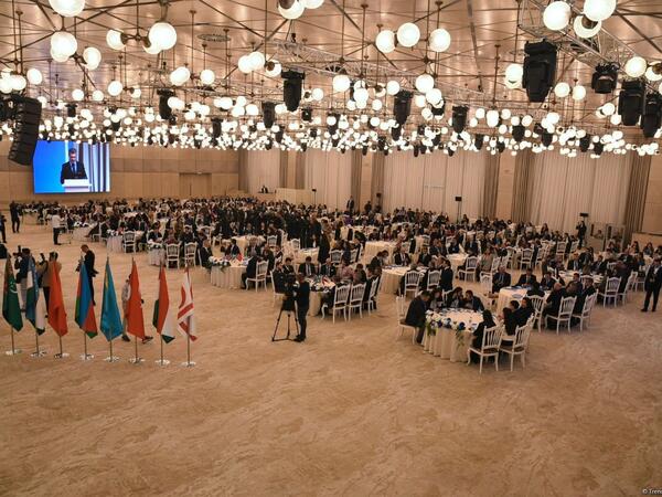 Bakıda ilk dəfə TDT-yə üzv ölkələrin QHT-lərinin həmrəylik forumu keçirilir - FOTO