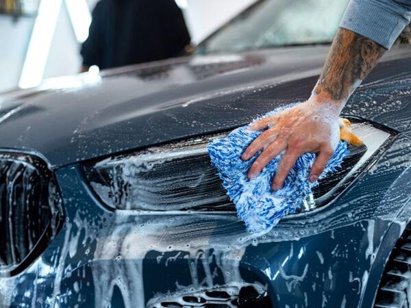 Avtomobili daim təmiz saxlamağın arxasındakı dərin psixoloji səbəblər açıqlandı