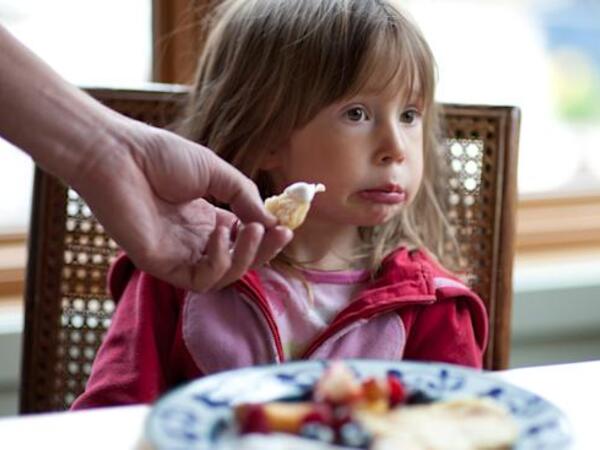 Diyetoloq: Uşağınıza bu balığı verməyin