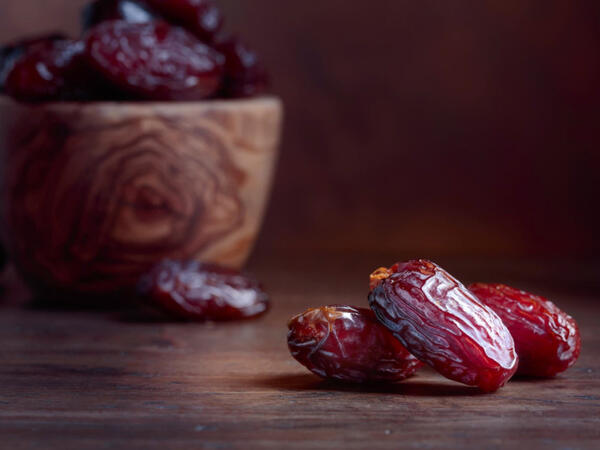 Bunu biləndən sonra hər gün xurma yeyəcəksiniz - Ürəkdən şəkərə hər şeyə təsir edir