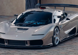 Dünyanın ən bahalı avtomobili satıldı - FOTO