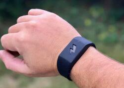 Söyüş söyəndə bədənə &quot;tok&quot; verən qolbaq hazırlandı