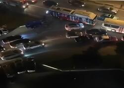 Bakıda taksi sürücüsü təhlükə saçdı: Ətrafdakı maşınları əzdi - <span class="color_red">ANBAAN VİDEO</span>