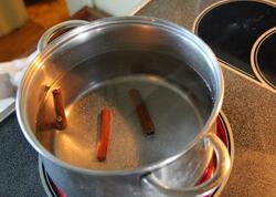 Darçınlı suyun möcüzəvi <span class="color_red">təsiri</span>