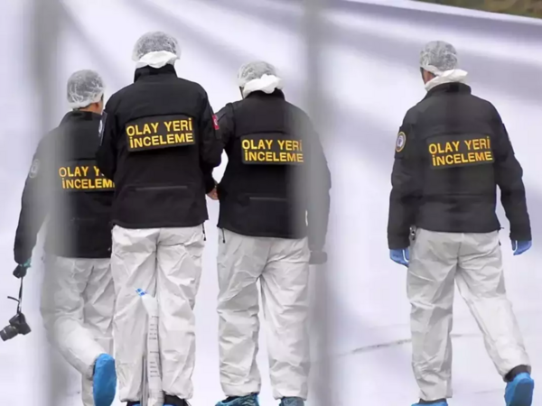 Ana, ata və 5 yaşlı qızı evdə ölü tapıldı - Güllələniblər...- FOTO