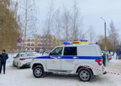 Rusiyada 8-ci sinif şagirdi dərs zamanı atəş açdı - Yaralılar var