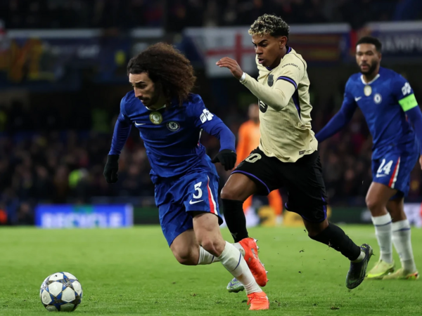 “Barselona” darmadağın oldu, “Mançester Siti” <span class="color_red">uduzdu</span>