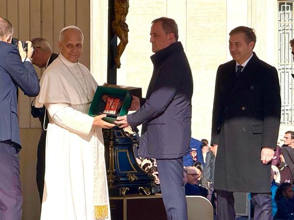 Ceyhun Bayramov Roma Papası ilə görüşdü - <span class="color_red">FOTO</span>