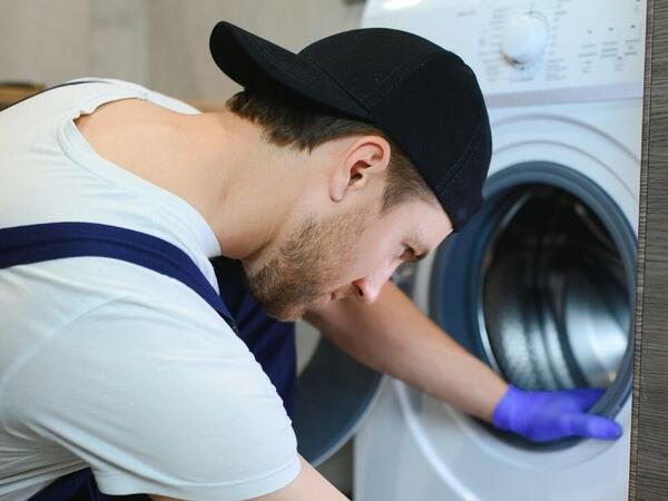 Sıxma zamanı çox səs çıxaran paltaryuyan praktik üsulla düzəlir