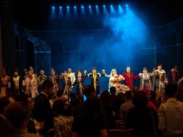 Amaliya Pənahova Dram Teatrda “Xurşidbanu Natəvan”la yad edildi - VİDEO - FOTO