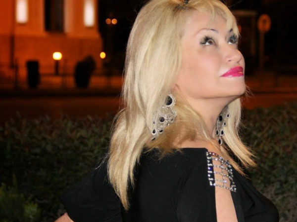 "Buna görə mənə maşın, ev HƏDİYYƏ EDİBLƏR"