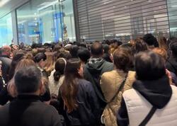 Bakıda &quot;Black Friday&quot; izdihamı - Qapılar açılan kimi mağazaya &quot;hücum etdilər&quot; - VİDEO
