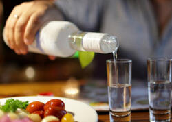 &quot;Uşaqlara “bir qurtum içki” icazəsi onların gələcəyini təhlükəyə atır&quot; - MÜSAHİBƏ