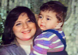 Oğlu illər sonra Salatın Əsgərovanın şəhid olduğu yerdə - VİDEO