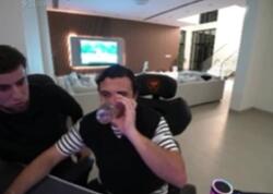 Azərbaycanlı bloqer canlı efirdə DÖYÜLDÜ - <span class="color_red">ANBAAN VİDEO</span>