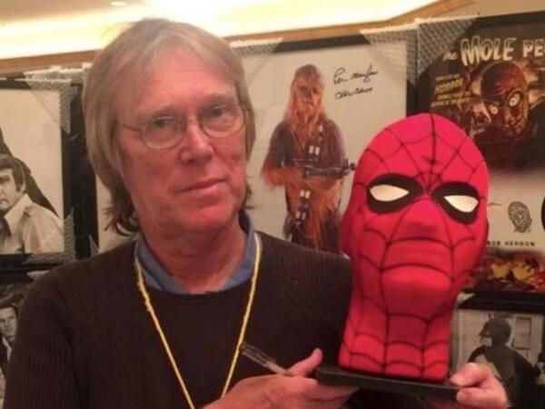 &quot;Hörümçək adam&quot; vəfat etdi - <span class="color_red">FOTO</span>