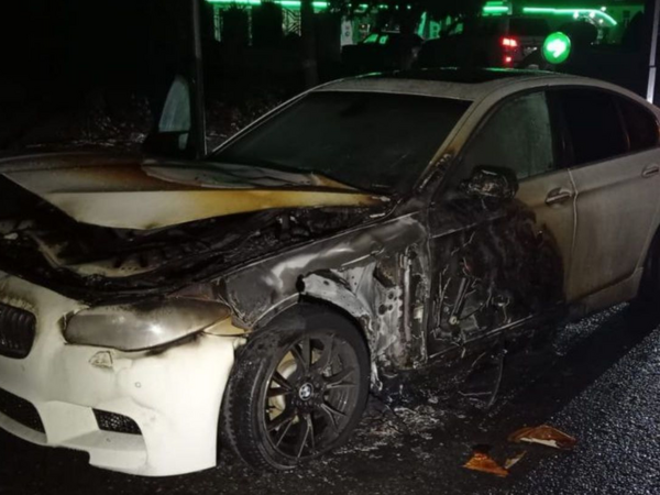 Göygöldə &quot;BMW&quot; alışıb yandı - <span class="color_red">VİDEO - FOTOlar</span>