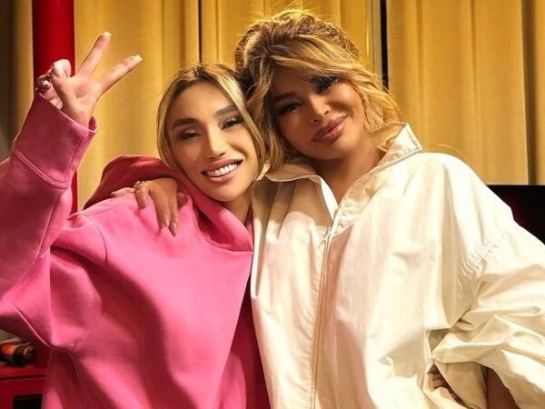 “Aygünü təyyarədə yatmağa qoymadıq&quot; - Röya FOTOlardan danışdı