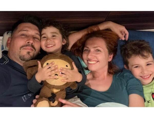 Yanğına bir neçə saat qalmış çəkdirdikləri fotonu paylaşdı