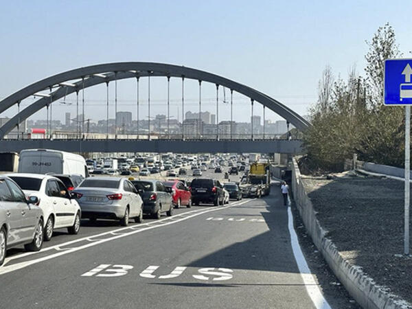 Bakı-Sumqayıt yolundakı avtobus zolaqları ilə bağlı DƏYİŞİKLİK