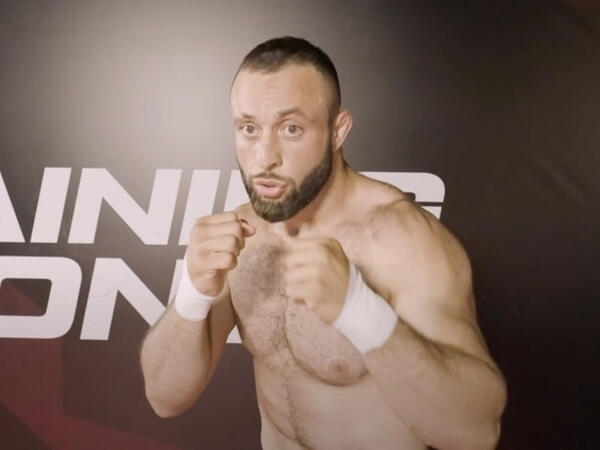 Erməni MMA döyüşçüsü Rusiyada saxlanıldı