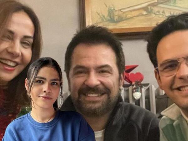 Məşhur aktrisanın oğlu cinsini DƏYİŞDİRDİ - <span class="color_red">VİDEO</span>