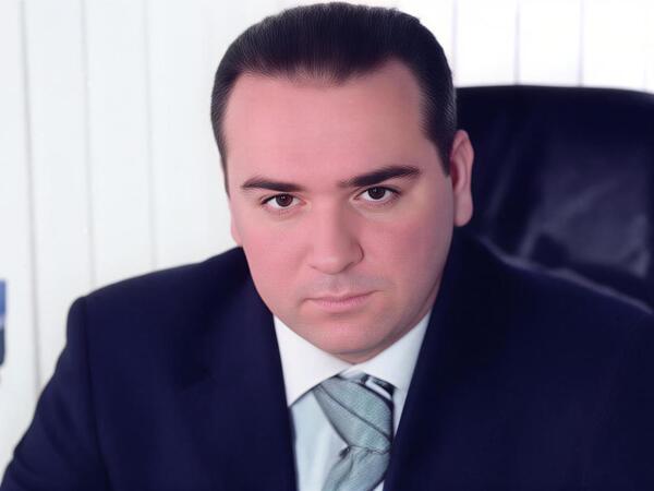 Ramiz Mehdiyevin oğlu fövqəladə hallar nazirinin müavini vəzifəsindən azad edildi