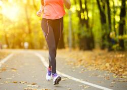 Kardioloq Xəbərdar Edir: Soyuq Havada Bu Səhvləri Etməyin