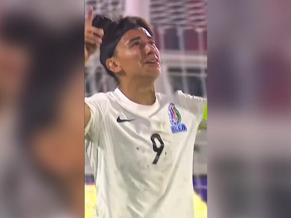 Qolunu vəfat edən anasına həsr etdi - <span class="color_red">VİDEO</span>