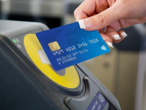 “BakuBus” avtobuslarında NFC ilə ödəniş tam aktivləşdirildi