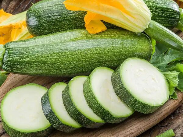 Zəhərlənmə riski: kabak niyə təhlükəli ola bilər?