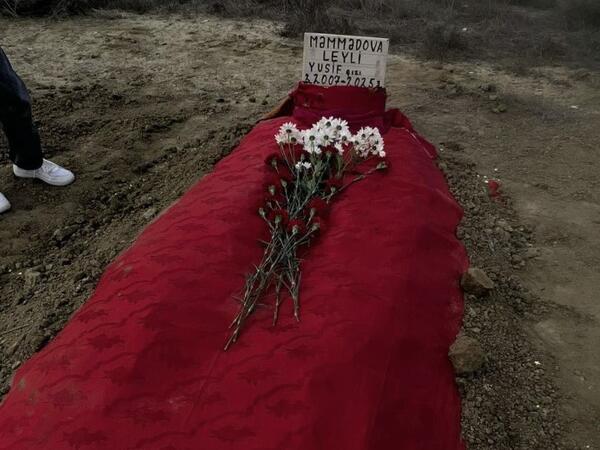 Faciəvi şəkildə ölən 18 yaşlı Leylinin FOTOları