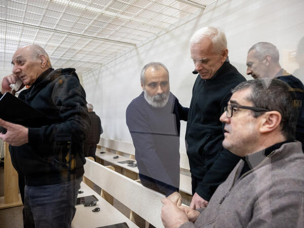 Təqsirləndirilən şəxslərin vəkillərinin müdafiə çıxışı yekunlaşıb - <span class="color_red">FOTO</span>