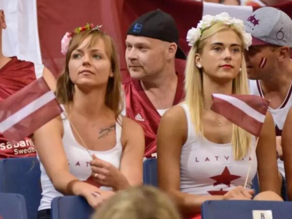 Kişi qıtlığı olan ölkədə qadınlar “saatlıq ər” xidməti kirayə edir