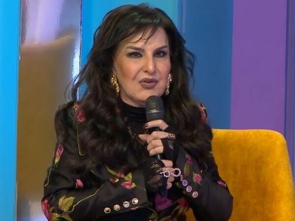 &quot;Ora gedəndə quzu kimi otururam&quot;