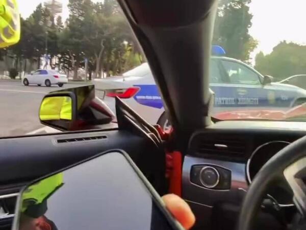 Bakıda YPX ilə Türkiyə vətəndaşı arasında maraqlı dialoq - &quot;Nə deyir, anlamıram&quot; - VİDEO