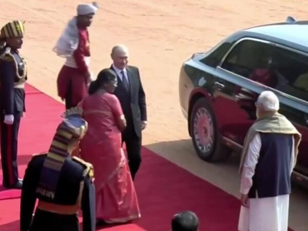 Putini Hindistanda belə qarşıladılar - VİDEO