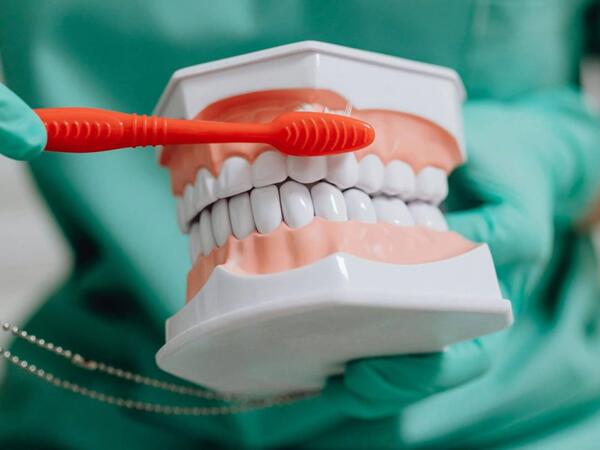 Bahalısı da, 2 manatlığı da eyni işi görür, aldanmayın - Həkim