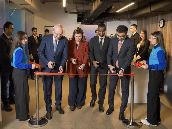 WUF13 Könüllülər Mərkəzinin açılışı olub - <span class="color_red">FOTO</span>