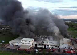Türkiyədə fabrikdə güclü yanğın - <span class="color_red">VİDEO</span>