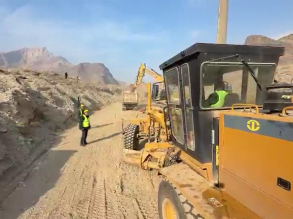 Naxçıvan dəmir yolunun Ermənistanla sərhədində tikinti işlərindən görüntülər - <span class="color_red">VİDEO</span>