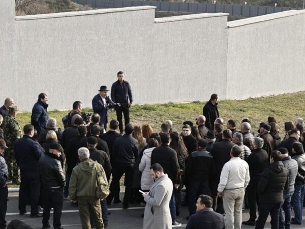 &quot;Heç bir qorxum yoxdur&quot; - Paşinyan Azərbaycanla sərhəddə