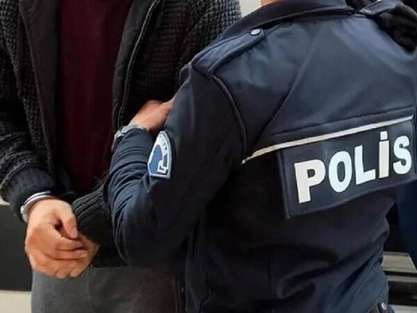 Evdə &quot;xəyanət&quot; səhnələşdirib, kişini soydular