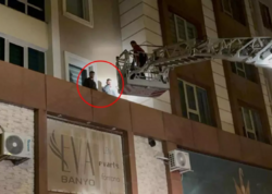 Pəncərədən çarşafla enərkən görən onları oğru sandı, sən demə onlar... - <span class="color_red">FOTOlar</span>