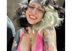 İlan dili, qara gözlər və... -  “Vampir” qızın ən çox bu nayihəsinə baxırlar - <span class="color_red">FOTOlar</span>