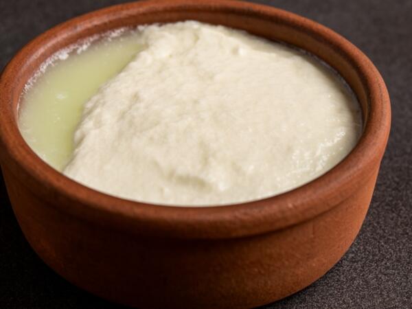 Qatıq suyunu atmayın - tamam başqa faydası var imiş