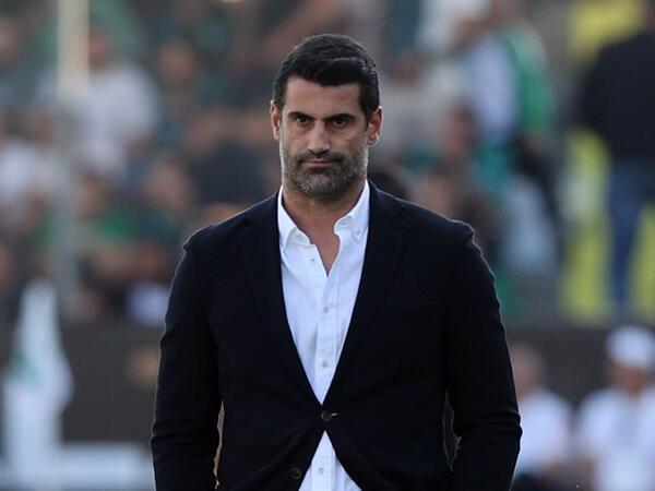 Volkan Demirel istefa verdi