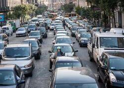 İtaliyada 10 dəqiqə tıxacda qalanlara pul ödəyəcəklər