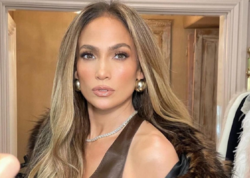 Bu da 56 yaşlı Cennifer Lopezin anası - FOTO